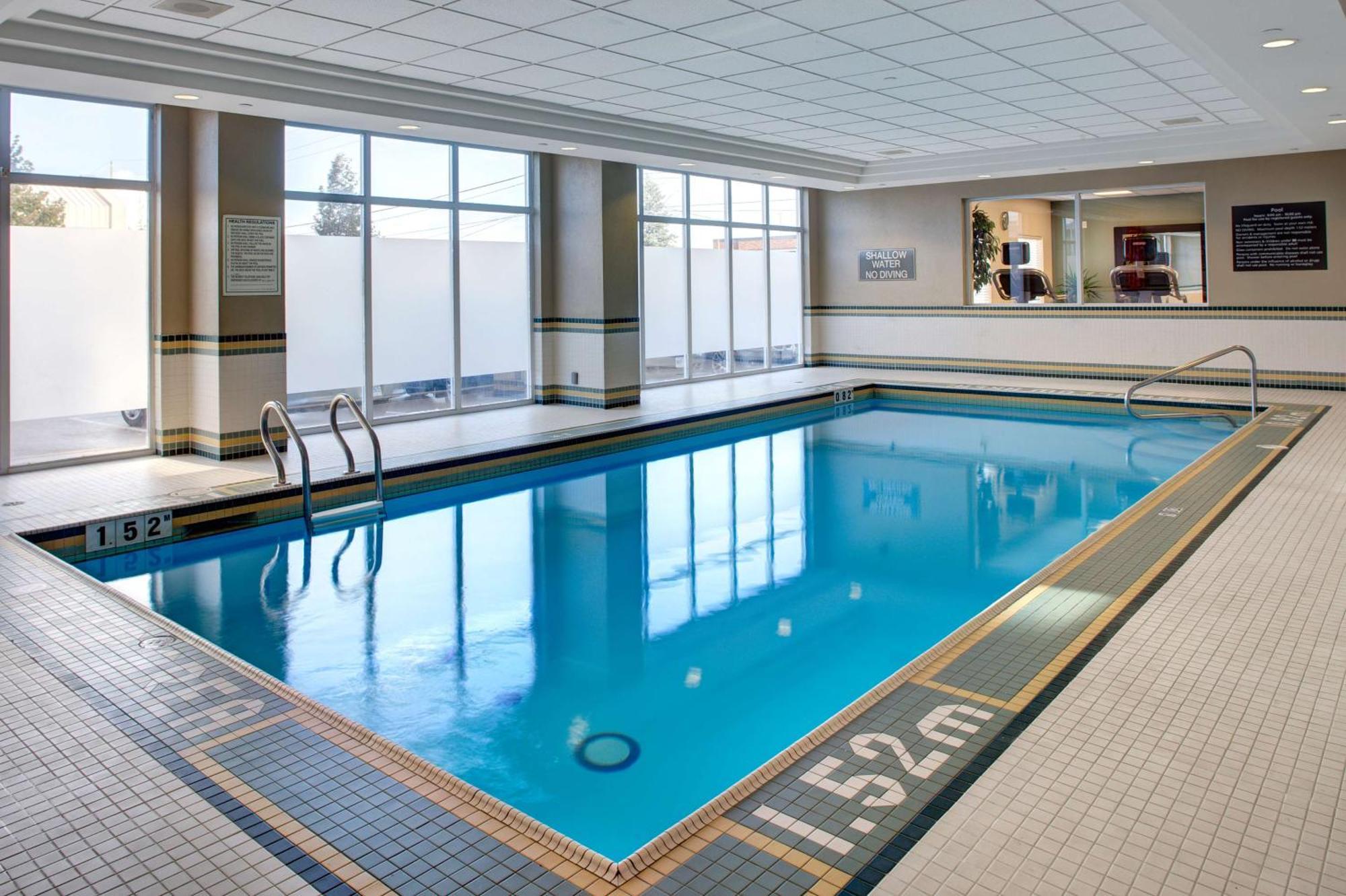 Hampton Inn & Suites By Hilton Toronto Airport Mississauga Bagian luar foto