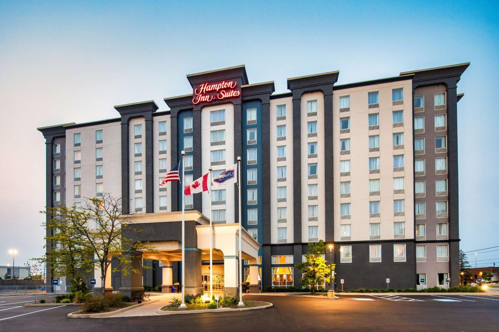 Hampton Inn & Suites By Hilton Toronto Airport Mississauga Bagian luar foto