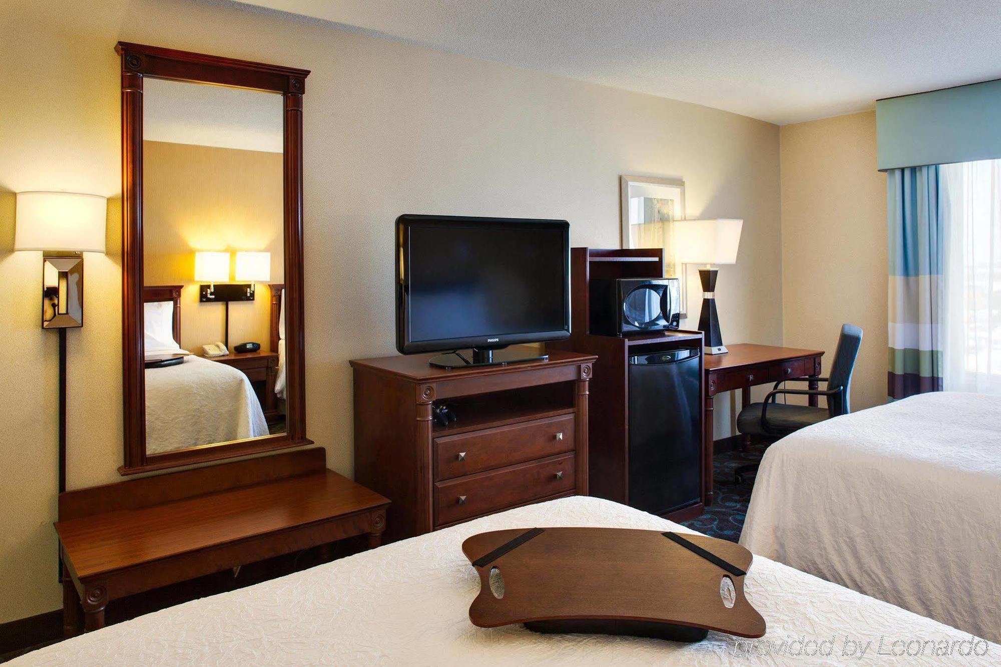 Hampton Inn & Suites By Hilton Toronto Airport Mississauga Ruang foto