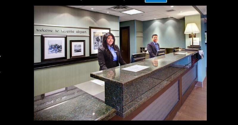 Hampton Inn & Suites By Hilton Toronto Airport Mississauga Bagian luar foto
